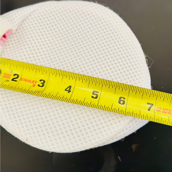 White & Pink Mesh Zipper Bra Laundry Bag - Washing Machine Intimates & Delicates - Picture 12 of 12